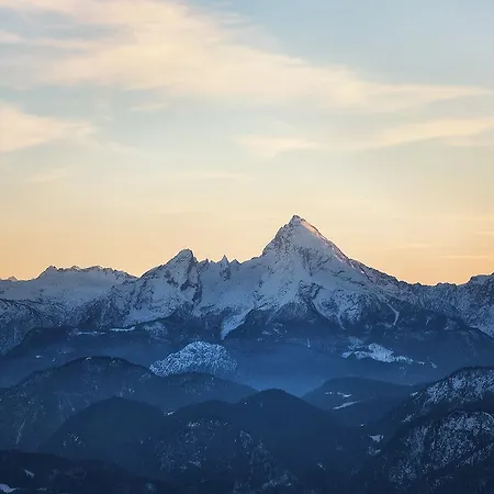 Vandrerhjem Yoho - International Youth *